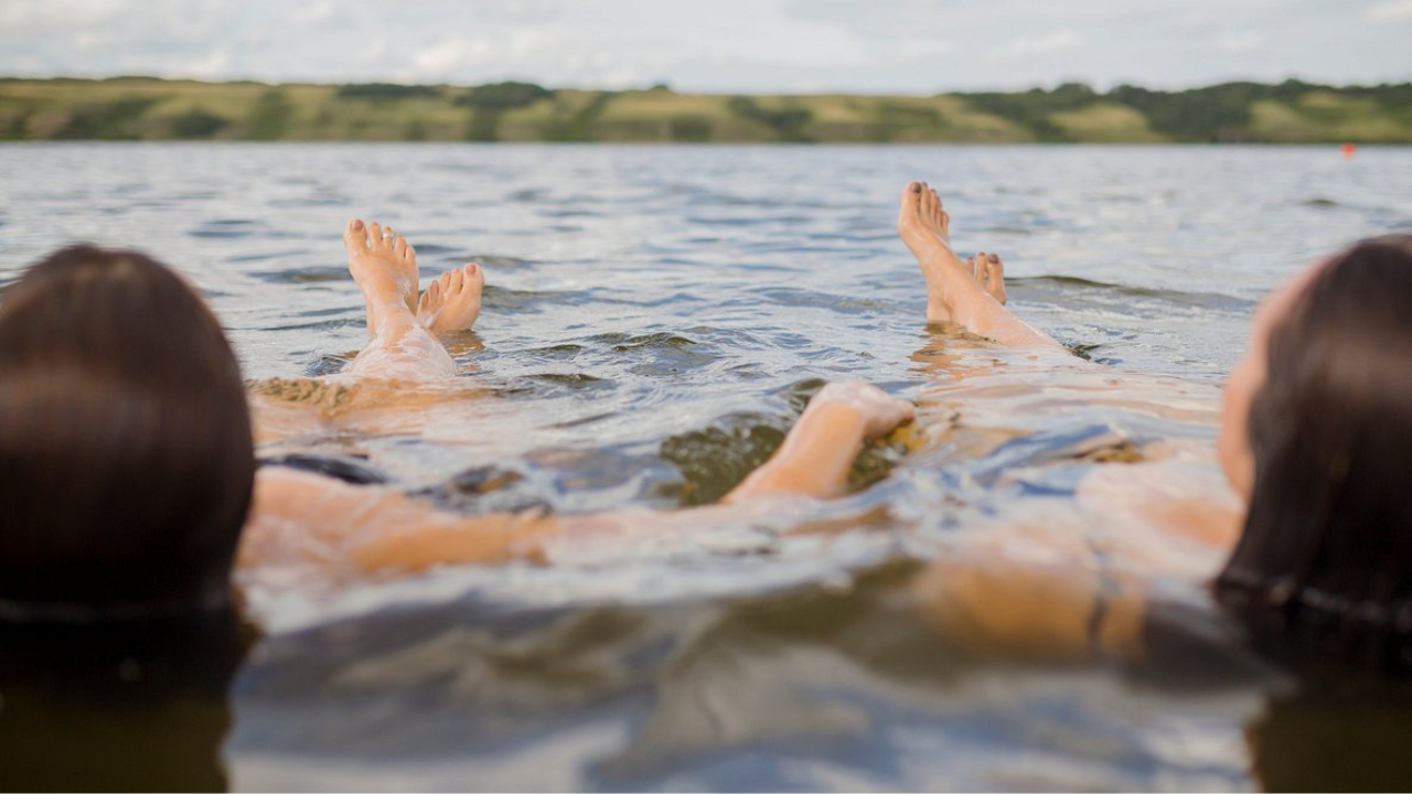 Manitou Mother Day - Lake Float